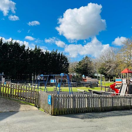 Roslyn At Lower Hyde Park, Isle Of Wight Shanklin Exteriér fotografie